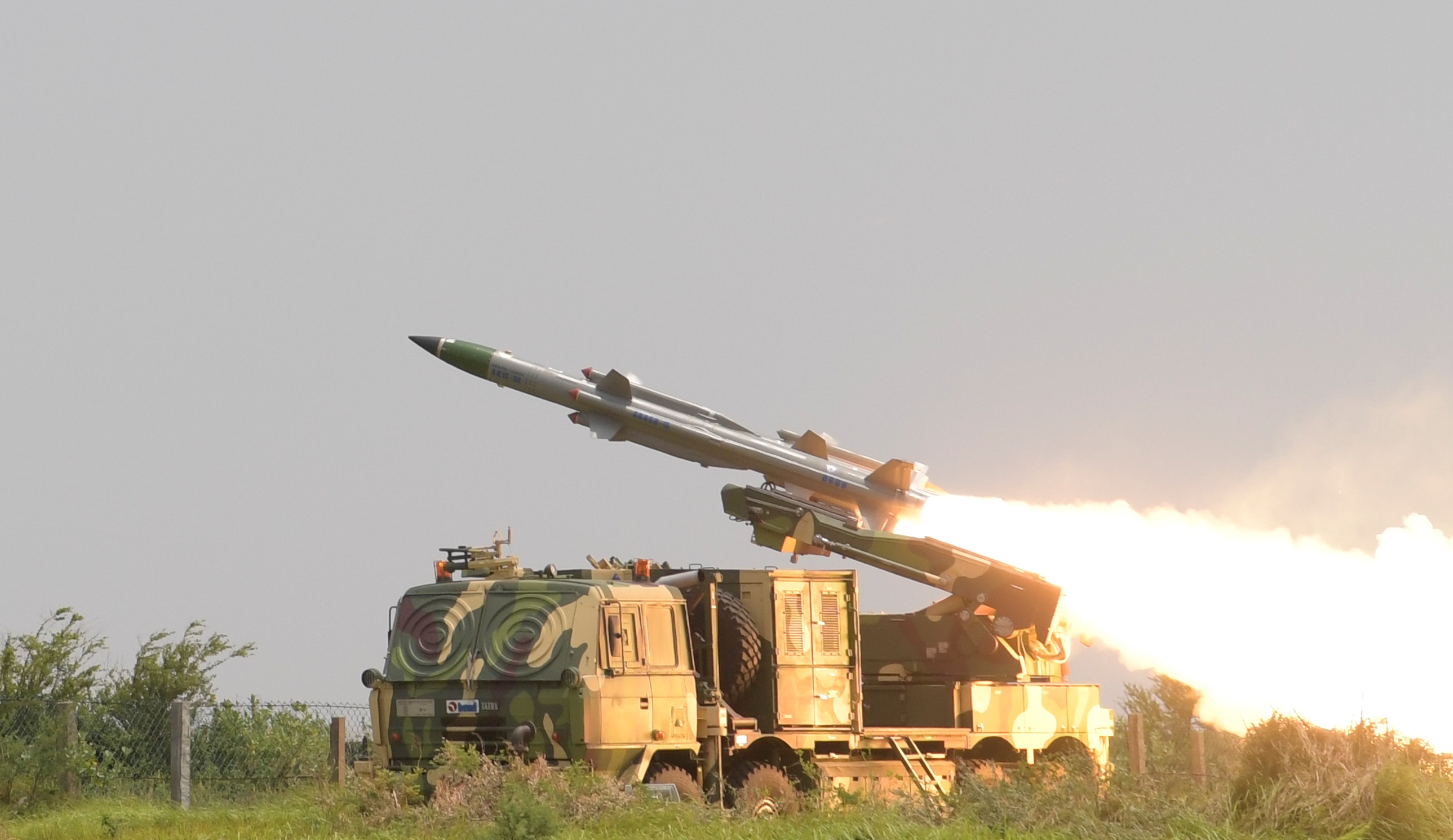 DRDo tests Akash missile with indigenous seeker