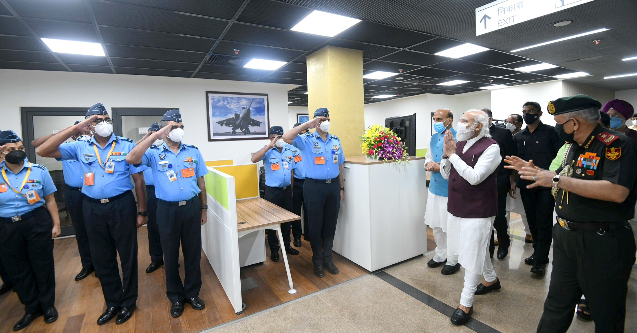 PM inaugurates the Defence Offices Complexes