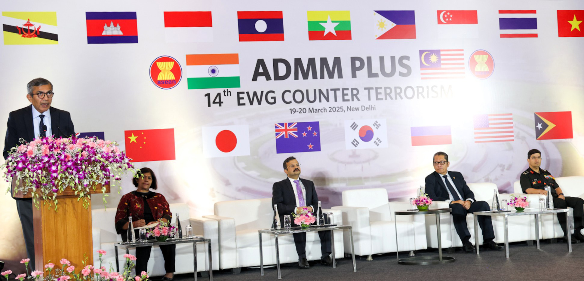 ASEAN Defence Minister Discuss Counter Terrorism Strategy