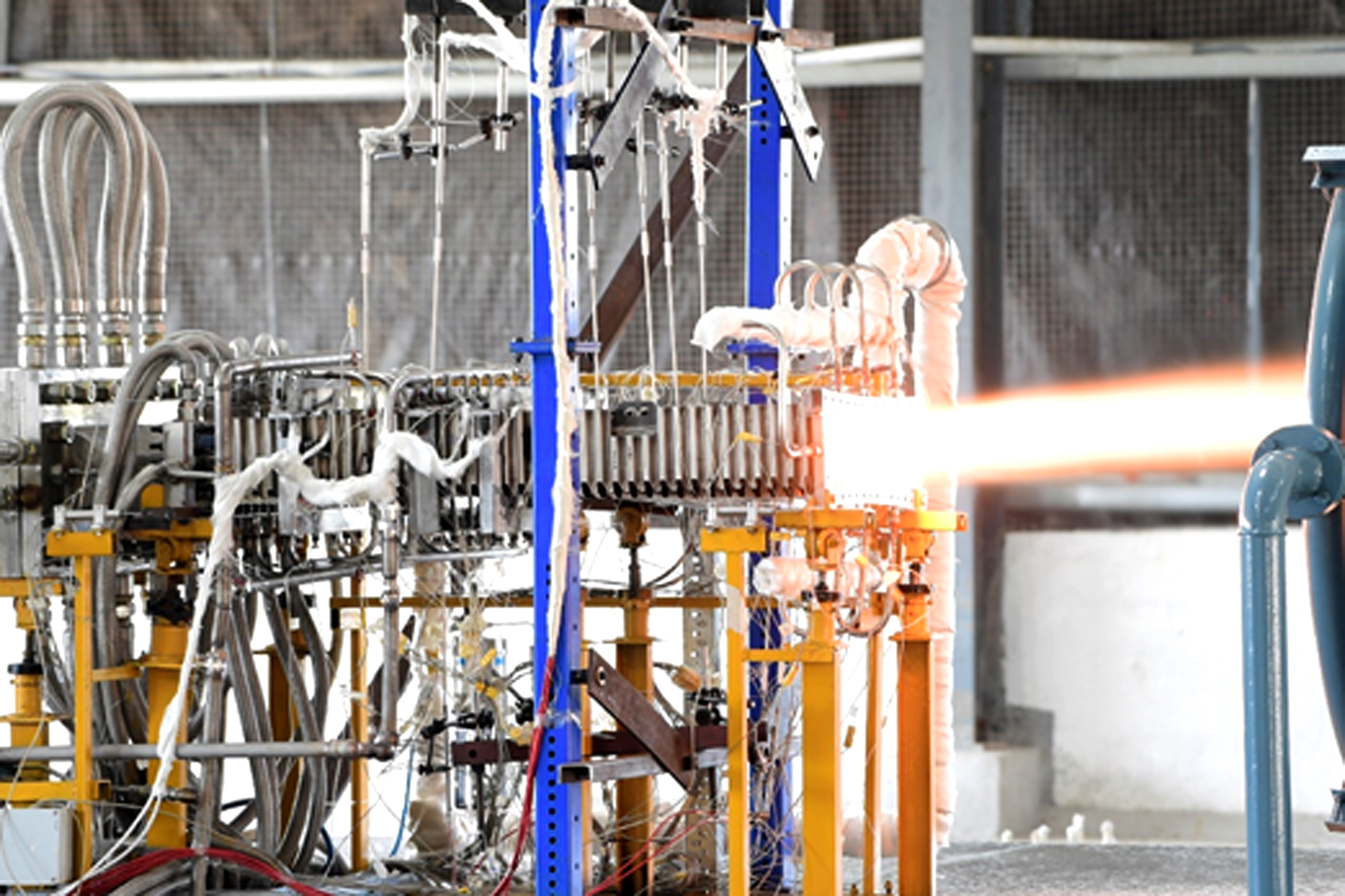 Ground Test of Hypersonic Missile Engine