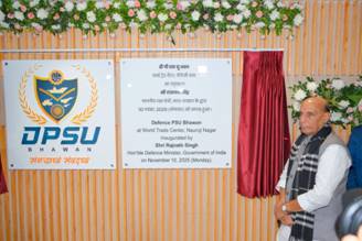 Minsiter reviews DPSU and Inaugurates DPSU Bhawan