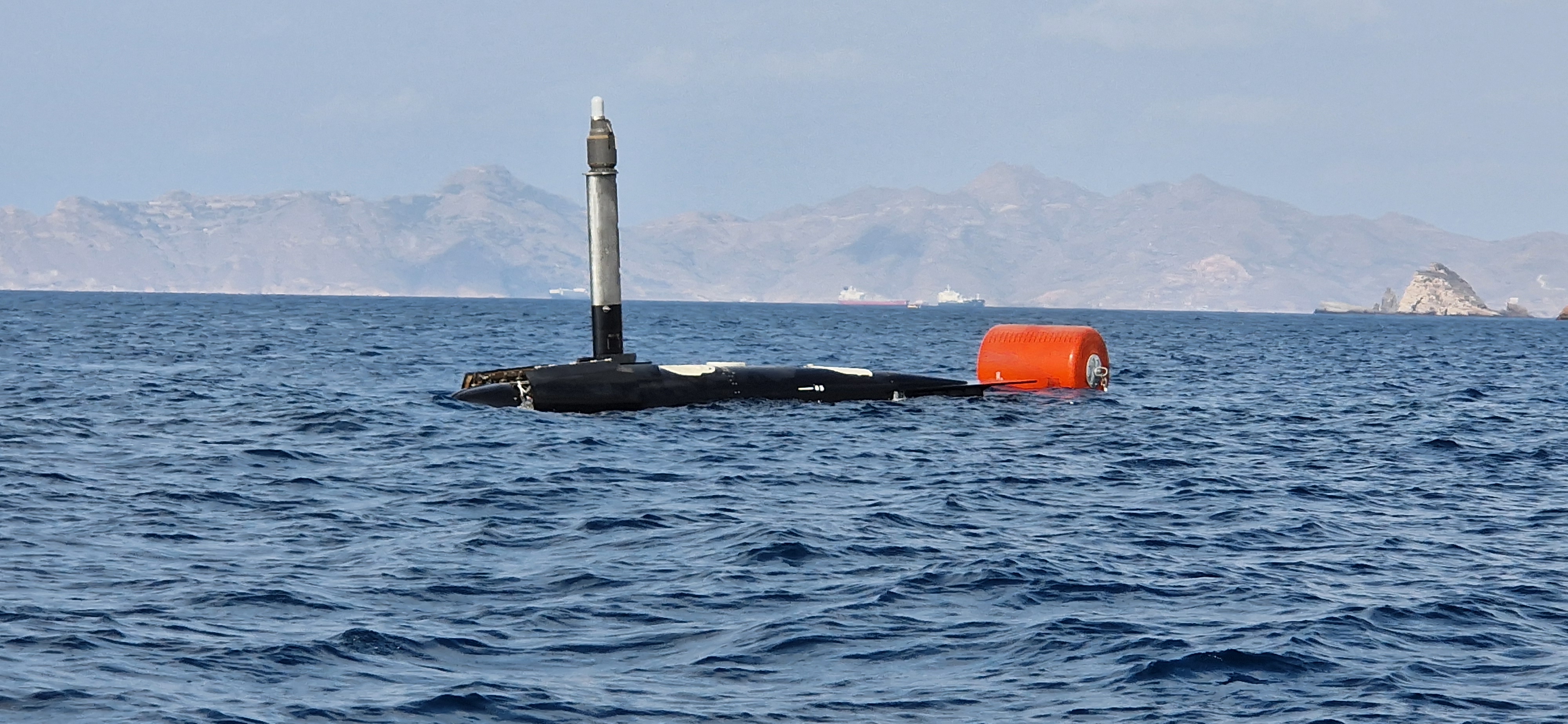 Navantia Conducts the first dive of the S82 submarine